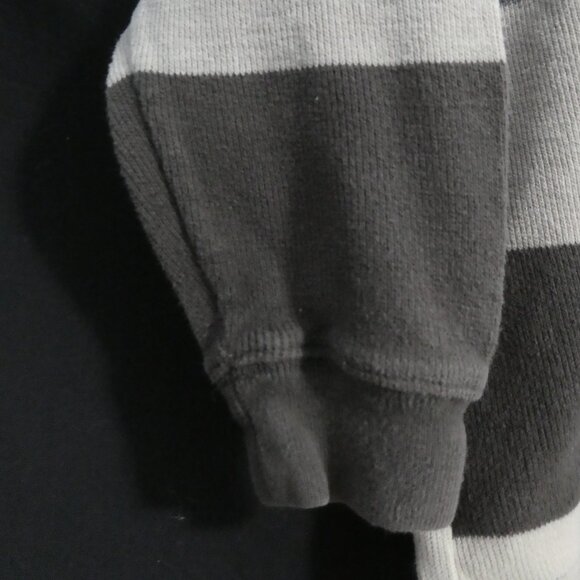 GAP KIDS | small (6-7) | Striped Crew Neck Sweater - Picture 13 of 16